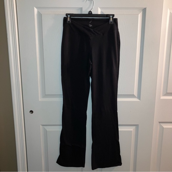 Pacsun Cotton Crossover-Waist Flare Leggings - Picture 2 of 5